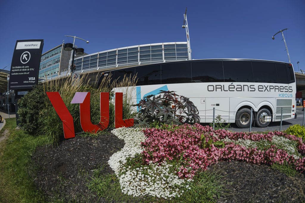 Service at Montreal-Trudeau International Airport 128 KEOLIS 1